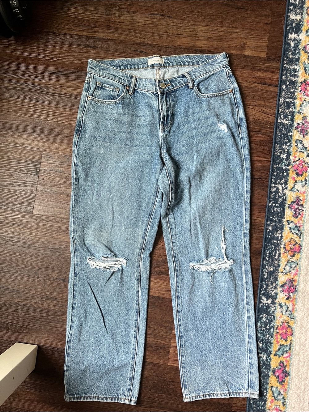 PacSun 90’s straight Light Blue Distressed Boyfriend Jeans